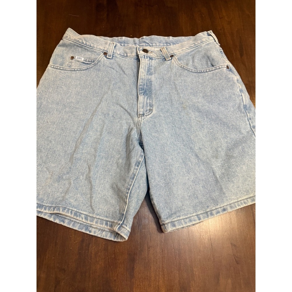 Vintage Lee Mens Light Wash Denim Shorts 39x9 100% Cotton Blue Relaxed Fit
